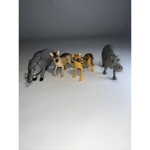 African Animals - 4 Different Wildlife Hard Plastic Figurines